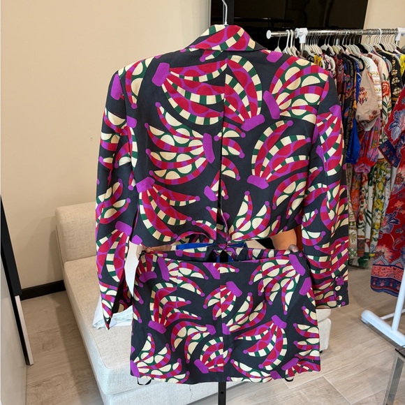 Farm Rio: Colorful Patterned cut out Blazer - Picture 7 of 13